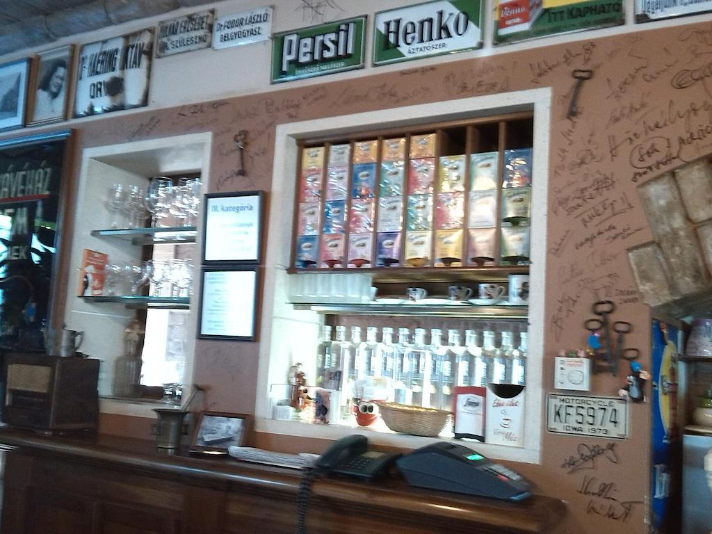 Gimi Vendeghaz Hotel Baja Buitenkant foto